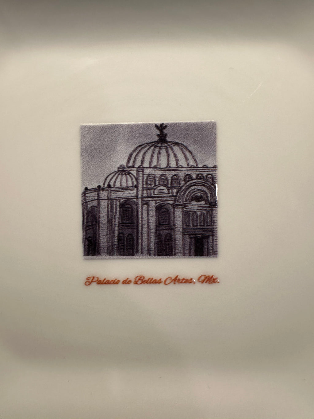 Plato de cerámica "Bellas Artes"
